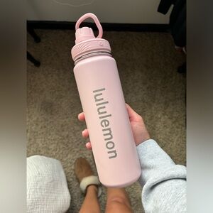Lululemon Water bottle